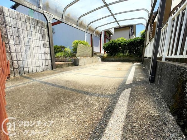 生駒市小瀬町の中古一戸建て