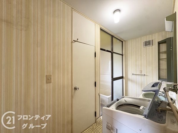 生駒市小瀬町の中古一戸建て