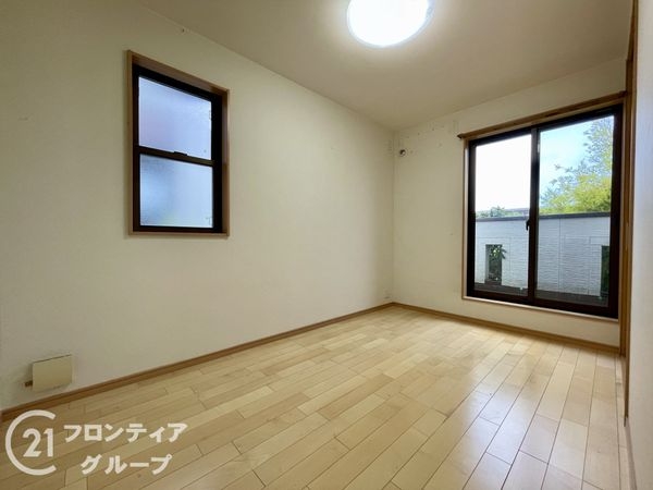 香芝市関屋北３丁目の中古一戸建て