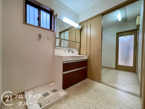 香芝市関屋北３丁目の中古一戸建て