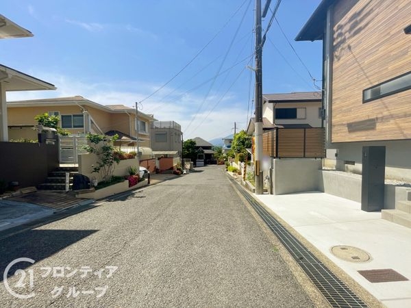 北葛城郡王寺町明神４丁目の中古一戸建て