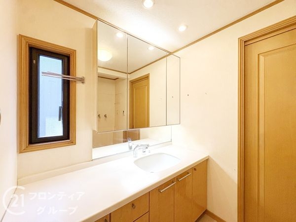 奈良市帝塚山１丁目の中古一戸建て