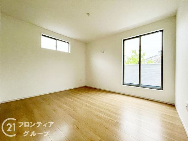 大和郡山市小泉町　新築一戸建て　１期　全１区画