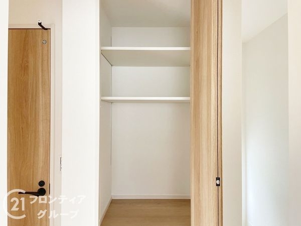 奈良市西ノ京町　新築一戸建て　第１　２号棟