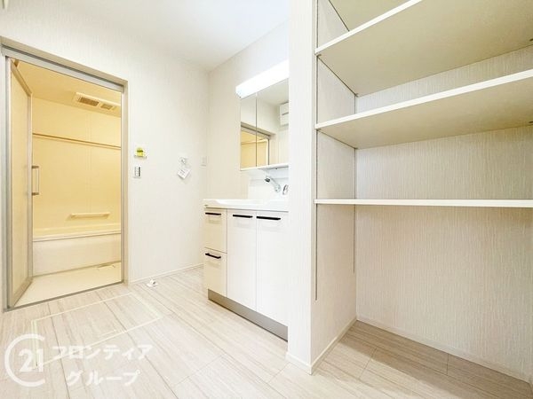 奈良市西ノ京町　新築一戸建て　第１　２号棟