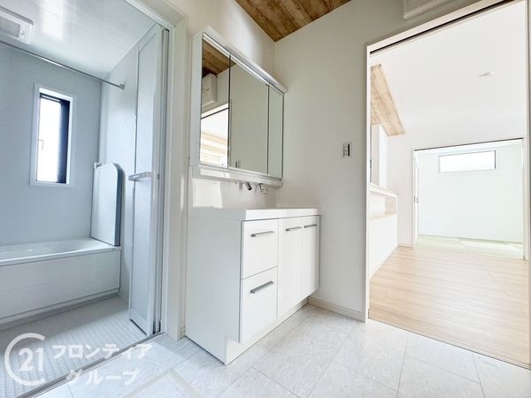 大和郡山市矢田山町　新築一戸建て