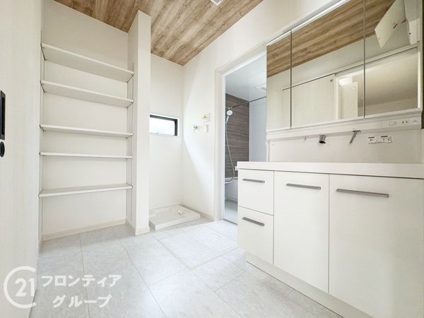 大和郡山市矢田山町　新築一戸建て