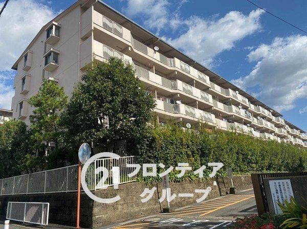 奈良三条町住宅1号棟 中古マンション