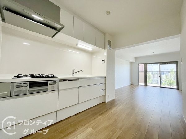 奈良三条町住宅１号棟　中古マンション