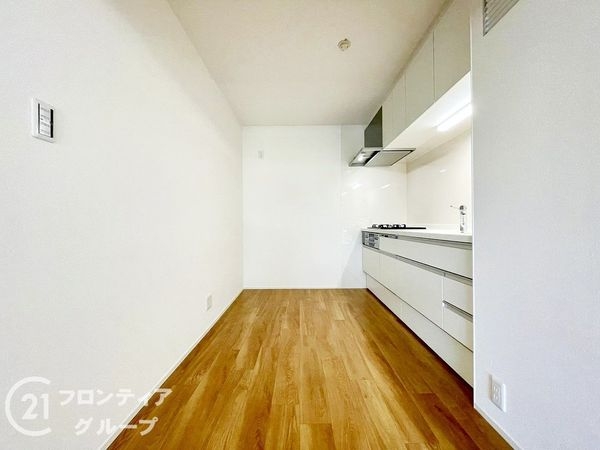 奈良三条町住宅１号棟　中古マンション