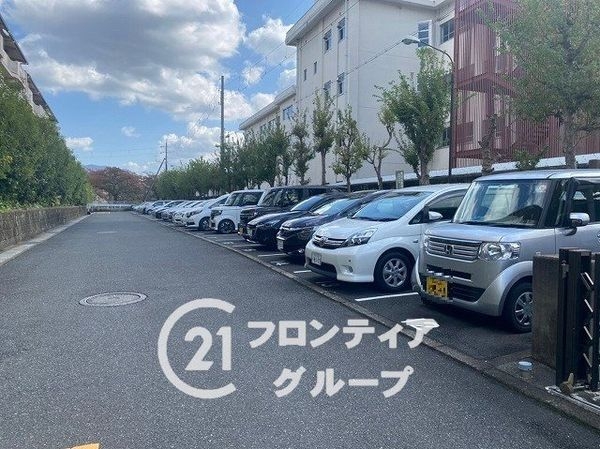 奈良三条町住宅１号棟　中古マンション