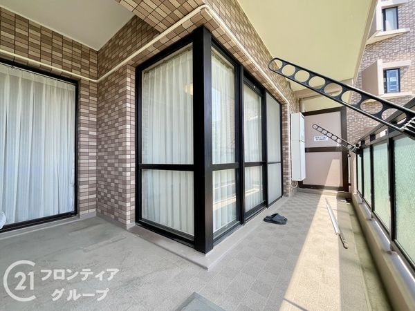 ヴェルナール学園前　Ｅ棟　中古マンション