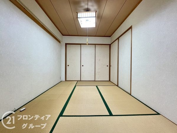ヴェルナール学園前　Ｅ棟　中古マンション
