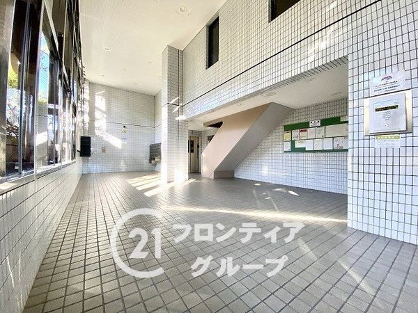 ヴェルナール学園前　Ｅ棟　中古マンション