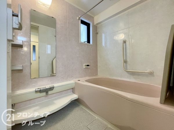 ヴェルナール学園前　Ｅ棟　中古マンション
