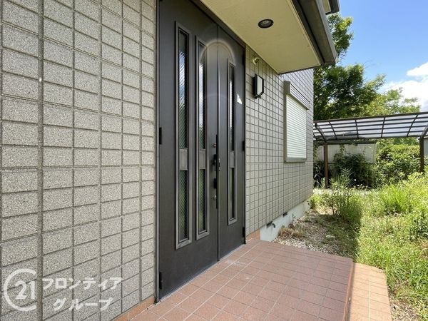 奈良市法蓮佐保山１丁目　中古一戸建て