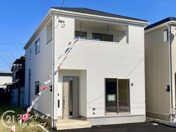 大和高田市大字市場　新築一戸建て　第１３　４号棟