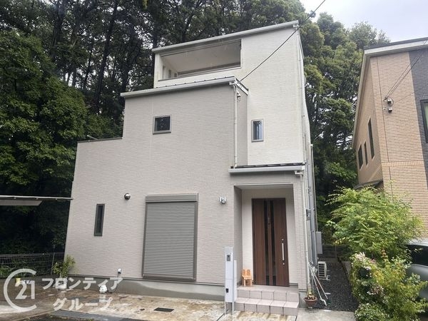 生駒市壱分町の中古一戸建て