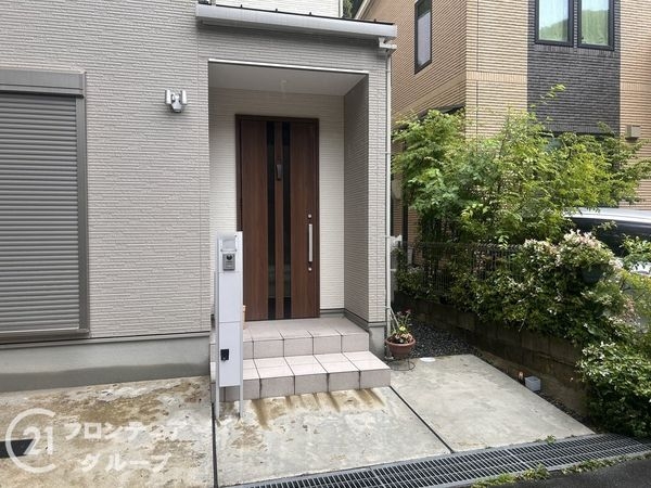 生駒市壱分町の中古一戸建て