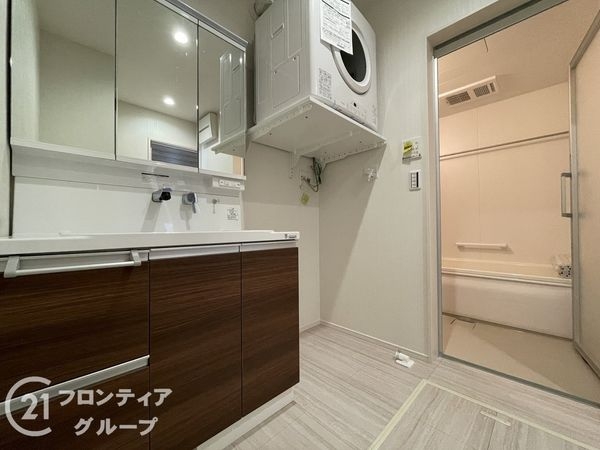 奈良市西大寺竜王町１丁目　新築一戸建て　1号棟