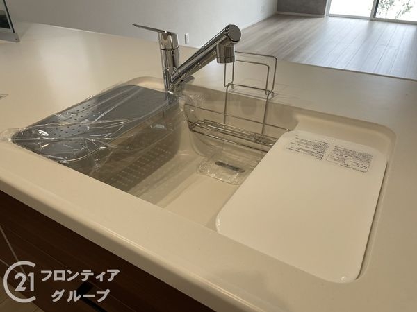 奈良市西大寺竜王町１丁目　新築一戸建て　1号棟