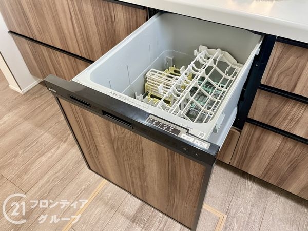 奈良市押熊町　新築一戸建て　1号棟