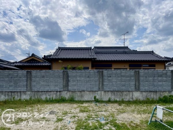 木津川市吐師野間の中古一戸建て