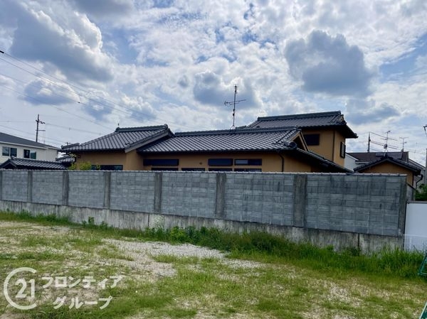 木津川市吐師野間の中古一戸建て