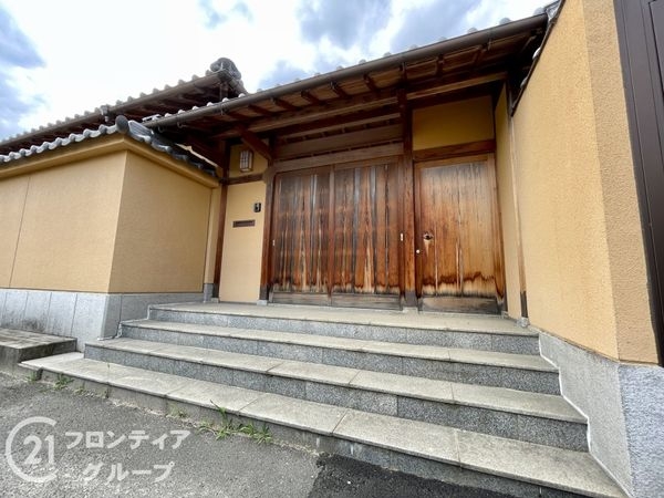 木津川市吐師野間　中古一戸建て