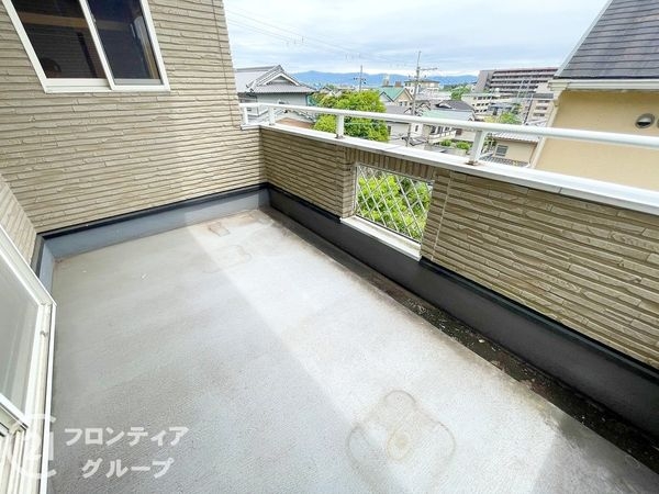奈良市あやめ池北３丁目の中古一戸建て