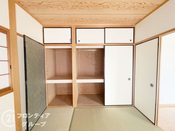 奈良市あやめ池北３丁目の中古一戸建て