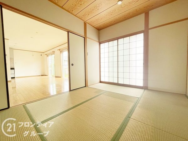 奈良市あやめ池北３丁目の中古一戸建て