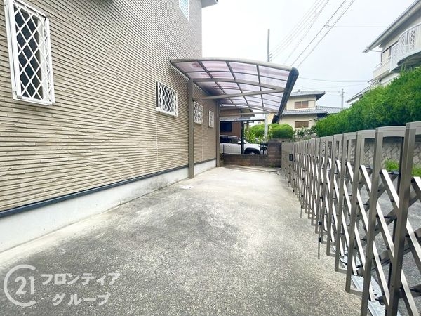 奈良市あやめ池北３丁目の中古一戸建て