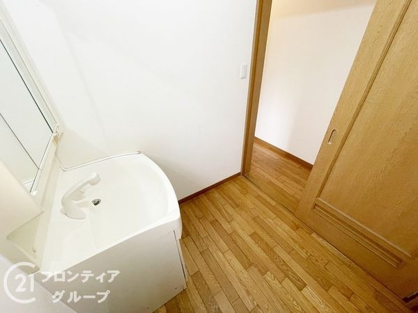 奈良市あやめ池北３丁目の中古一戸建て