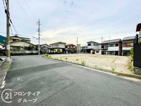 香芝市磯壁６丁目　新築一戸建て　２期　２号棟