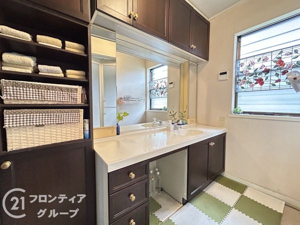 木津川市相楽台２丁目の中古一戸建て