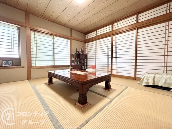木津川市相楽台２丁目の中古一戸建て