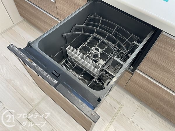天理市平等坊町　新築一戸建て　２期　全１区画