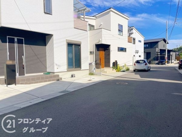 京田辺市薪山垣外の中古一戸建て