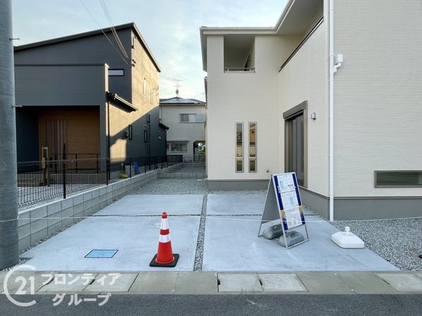 御所市大字南十三　新築一戸建て　３期　２号棟