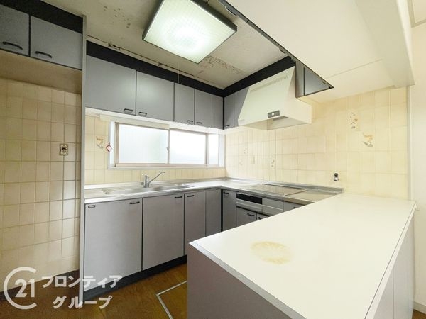 京田辺市薪畠　中古一戸建て