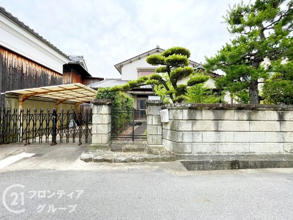 奈良県奈良市菅原東1丁目 中古一戸建て