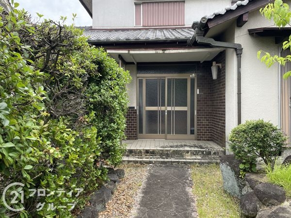 奈良県奈良市菅原東１丁目　中古一戸建て