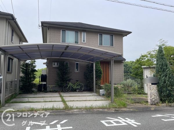 生駒市美鹿の台の中古一戸建て