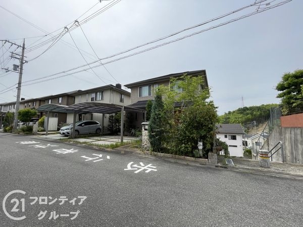 生駒市美鹿の台の中古一戸建て