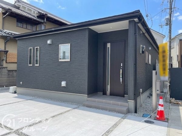 北葛城郡広陵町大字三吉　新築一戸建て　９期　３号棟
