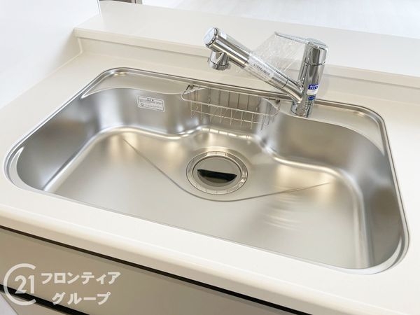 北葛城郡広陵町大字三吉　新築一戸建て　９期　２号棟
