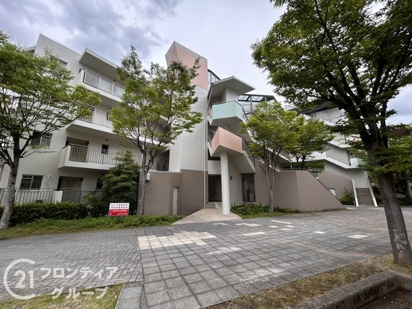 ローレルスクエア木津川台第２期１１番館　中古マンション