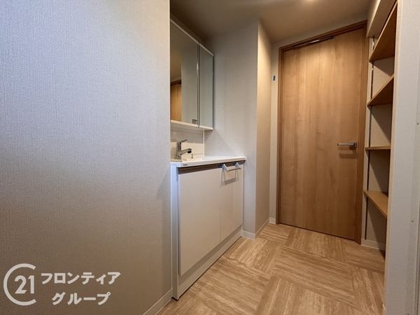 ローレルスクエア木津川台第２期１１番館　中古マンション