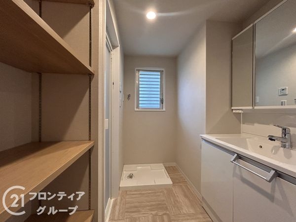 ローレルスクエア木津川台第２期１１番館　中古マンション